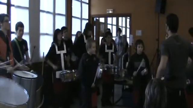 Batucada les Dsjantés Samba XXL смотреть онлайн