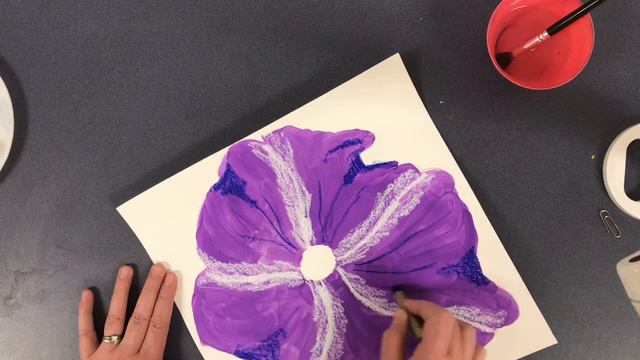 Georgia O’Keeffe inspired Petunia смотреть онлайн