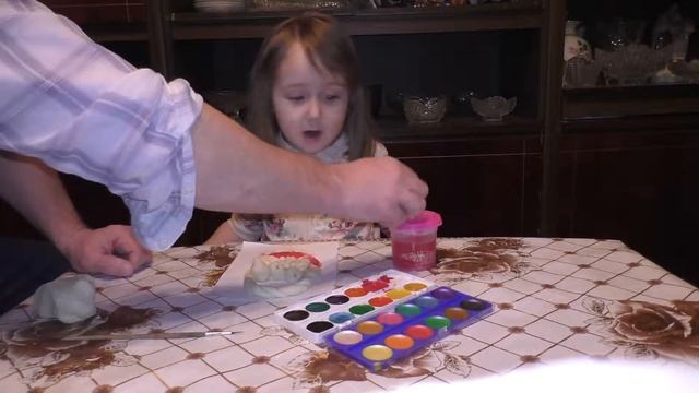 Поделки из соленого теста лепим с Папой смотреть онлайн