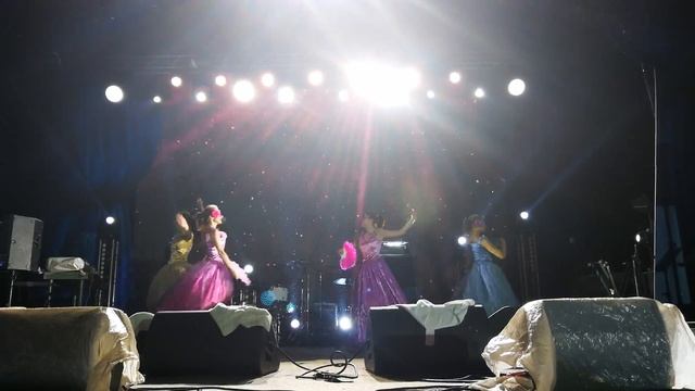 Танцевальная группа Гранция. Парк Сокольники. 03.01.2018 смотреть онлайн