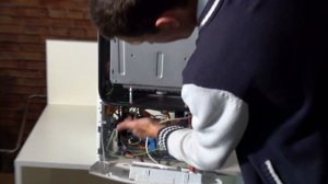 Bosch (бош) GAZ 6000. Обзор газового настенного котла.