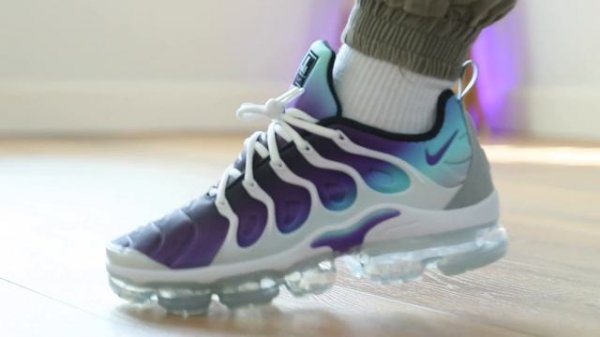 New Nike Air Max Plus Drift Review!