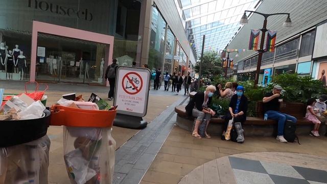 Visit to Westfield Shopping centre Stratford London. смотреть онлайн