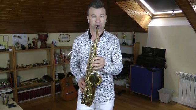 Tico Tico. Ismael Dorado (Alto sax) смотреть онлайн