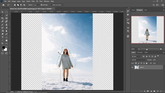 How to Extend Background Using Content Aware Scale in Photoshop смотреть онлайн