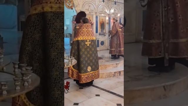 Вынос Креста Господня #молитва #православие #вынос #крест #храм #служба #великийпост #душа смотреть онлайн