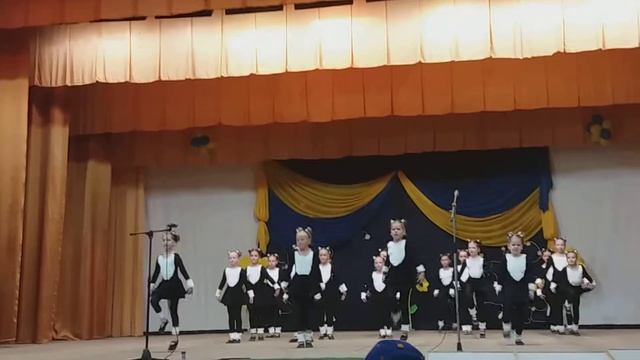 Танец "Кошка беспородная " смотреть онлайн