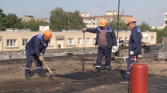 Плановые ремонты кровли проводятся в домах Солигорска смотреть онлайн