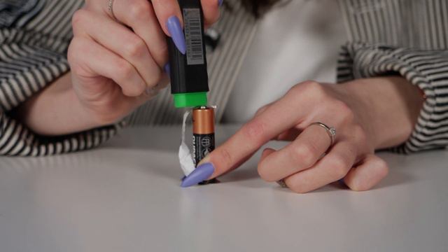 проверила РАБОЧИЕ ЛАЙФХАКИ из ТИК ТОК..**ОНИ неРАБОТАЮТ** | ДЖУЛАЙ смотреть онлайн