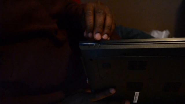 Lenovo B570 Unboxing and First Boot смотреть онлайн