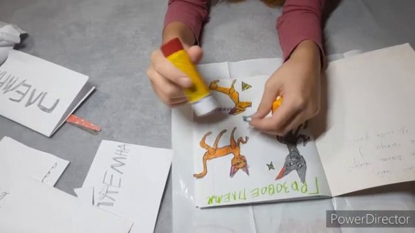 Распаковка конвертов "Коты-воители"