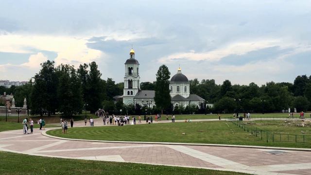 Колокольный звон в Царицыно смотреть онлайн