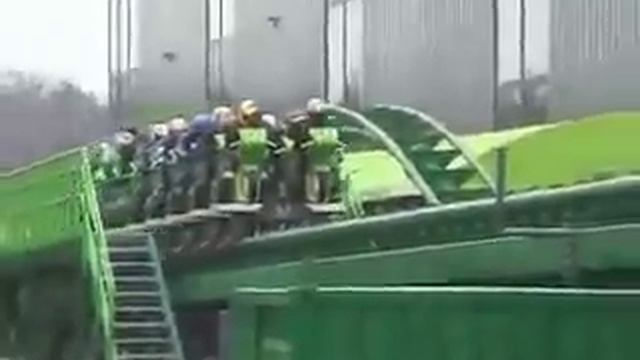 Мото-американские горки!!! смотреть онлайн