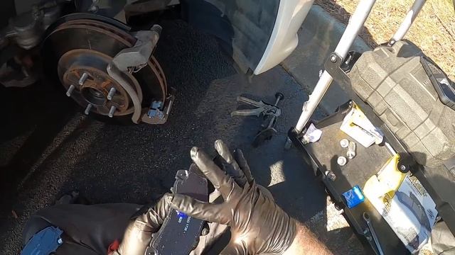 How to replace 2014 Infinity Q50 Front Brakes смотреть онлайн