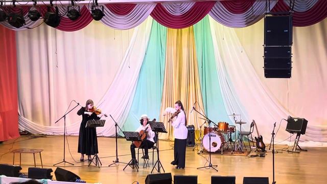 Паганини Три для двух скрипок и гитары смотреть онлайн