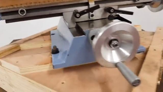 BERNARDO - Fresadora taladro KF16 VARIO смотреть онлайн
