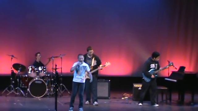 "We Weren't Born To Follow" at the Servite 2010 Talent Show смотреть онлайн