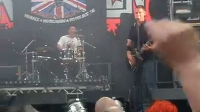 Gimp Fist - On & On @ Rebellion 2013 смотреть онлайн