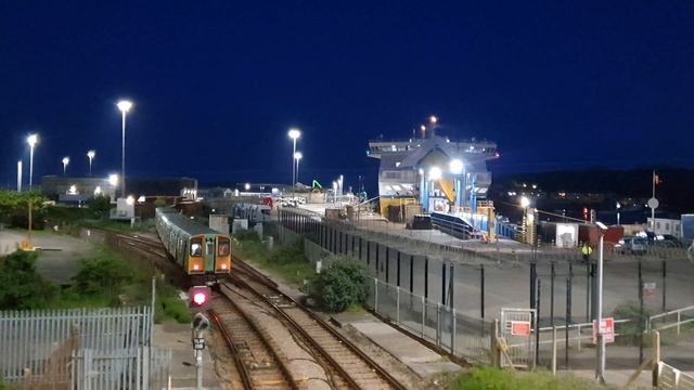 The Final Day Of The Class 313 смотреть онлайн