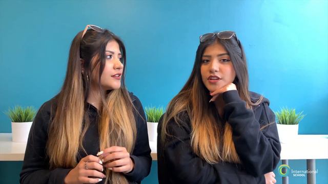 3 cose che Kessy e Mely amano della loro scuola in America смотреть онлайн