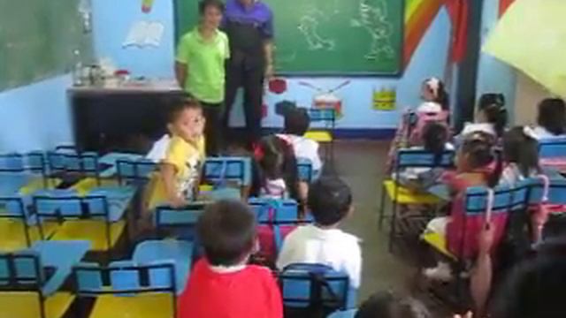 Roilo making kids happy, Daycare, Bayabas, Sampaloc 2-B, Bgy BF, 18 July 2011 смотреть онлайн