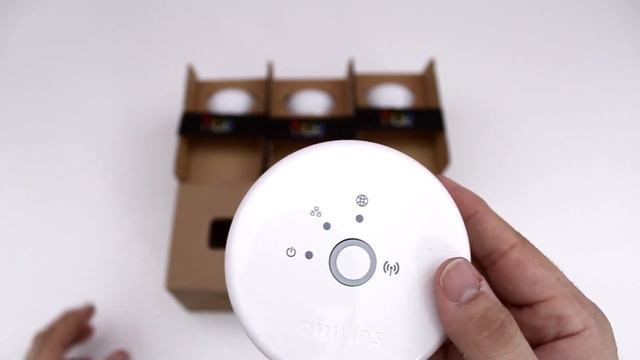 Philips Hue Starter Pack Unboxing And Overview - Personal Wireless Lighting смотреть онлайн