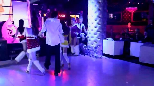 Шоу балет JUST DANCE "Снегурочки" смотреть онлайн