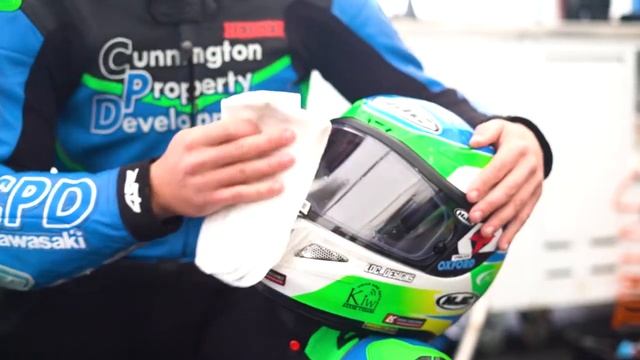 Helmet Visor Rain Repellent - Pro-GreenMX Rain-Away смотреть онлайн