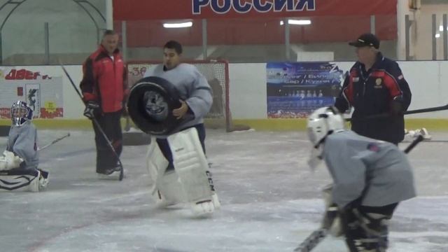 Тренировка вратаря "ВХЛ" Ильяса Гафиуллина в GOALKEEPERS Elite Camp смотреть онлайн