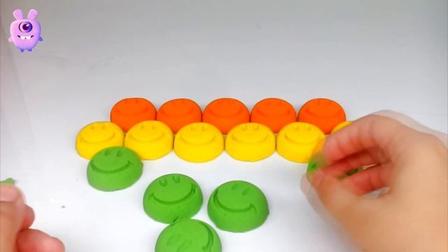 DIY Kinetic Sand Smile Learn Colors Разноцветные смайлики из кинетического песка смотреть онлайн