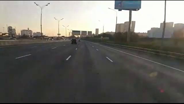 Утром с ЮГа на Север МКАД #RCR #RCR.mp4