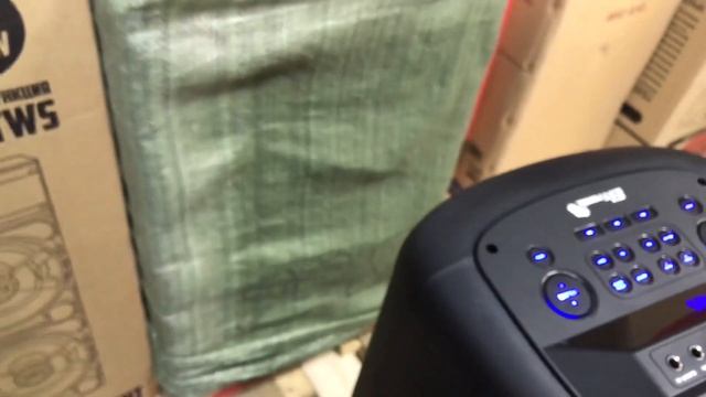 Мощная колонка портативная. Битва титанов. UBIT TS-20000 против Eltronic EL10-25 (Мнение в ролике.) смотреть онлайн