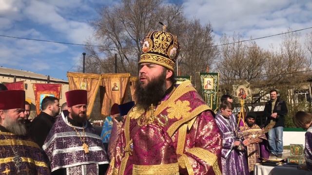 Проповедь епископа Диодора в пгт Сарата смотреть онлайн