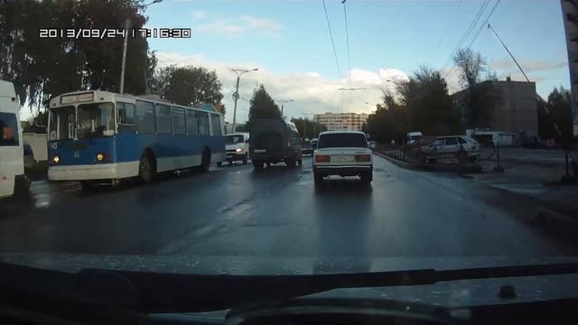 Торопимся смотреть онлайн