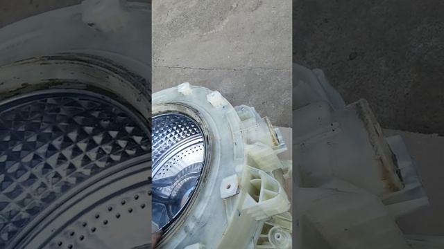 Samsung WF8590NHW крестовина барабана при использовании бытовой химии смотреть онлайн