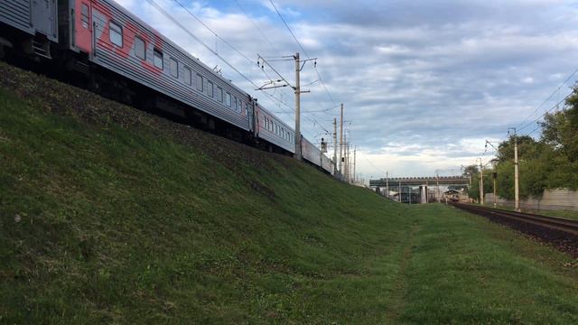 ЧС7-318 с поездом Кинешма-Москва (4К) смотреть онлайн