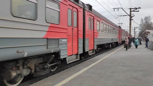Электропоезд ЭД4М-0336 сообщением Новосибирск-Главный - Искитим смотреть онлайн
