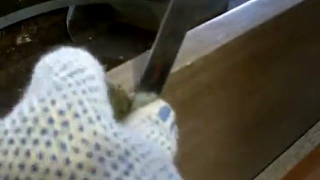 Клеим меламин(кромку) на ЛДСП/ Sticking melamine ( edge ) on chipboard смотреть онлайн