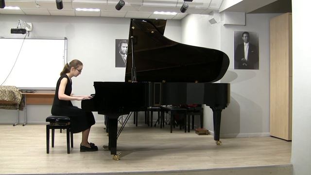 Боброва Екатерина. И.С.Бах - "Сарабанда" и "Куранта" из "Французской сюиты" №2 c-moll. смотреть онлайн