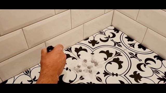 Как правильно силиконить швы? смотреть онлайн