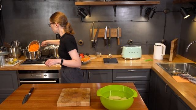 Очень быстрый Оливье. Рецепт 2019. Покажу как приготовить Оливье за 15 минут смотреть онлайн