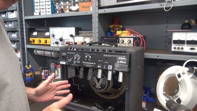 Fender Bass breaker 15 EL84 Tube Guitar Combo amp Repair Demo D-Lab смотреть онлайн