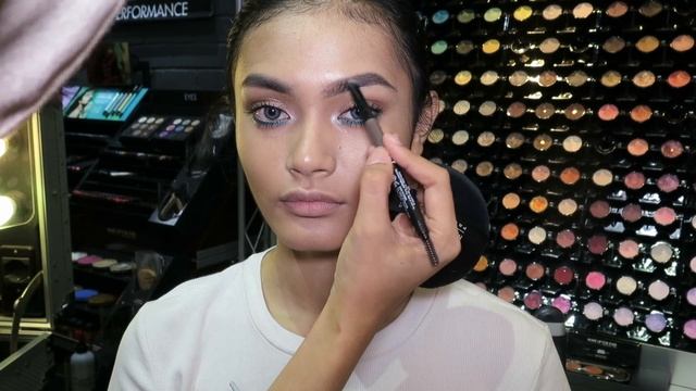 Makeup Tutorial - 2 looks with Make Up For Ever! Aqua XL x ULTRA HD смотреть онлайн