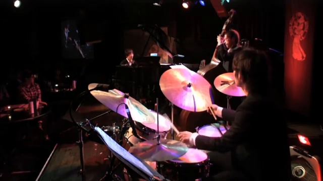 Besame mucho / 榊孝仁 смотреть онлайн