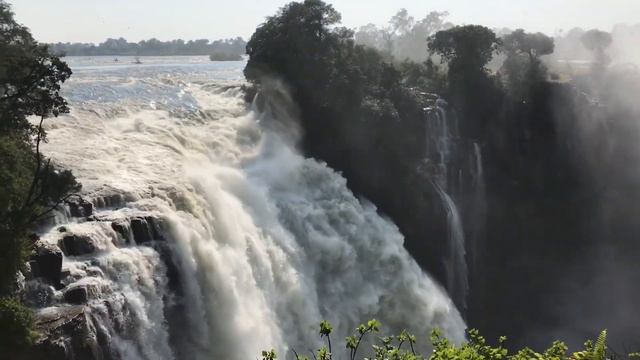 Victoria Falls Travel Guide (Zambia & Zimbabwe) - Knycx Journeying