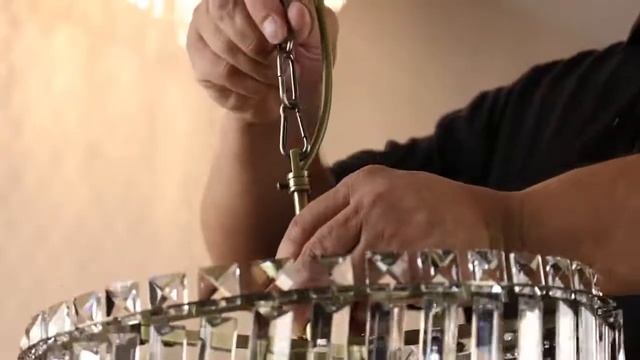 Коллекция действительно ярких хрустальных люстр CITILUX Фонда CL303 смотреть онлайн