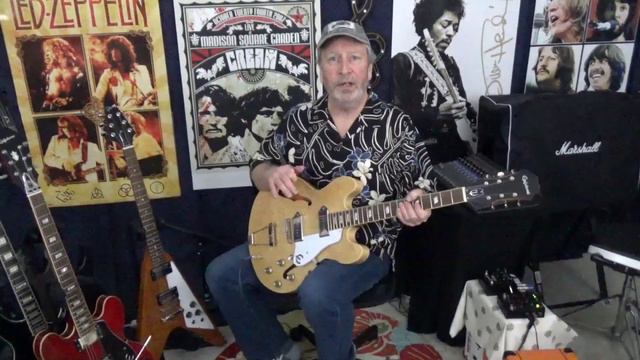 GUITARS - Hollow Body or Semi-Hollow Body Electric Guitars? You Decide | Play Guitar смотреть онлайн