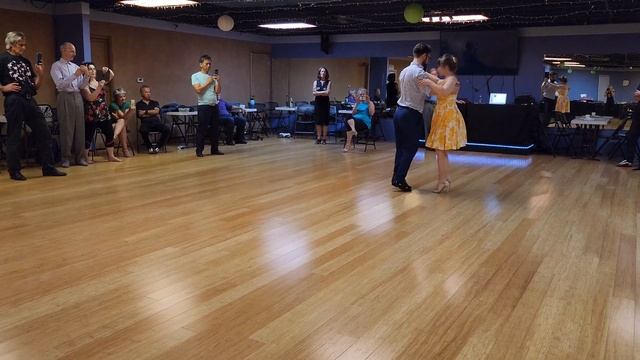Argentine tango workshop - milonga lisa vs traspie: Maja & Marko - Mi Vieja Linda смотреть онлайн