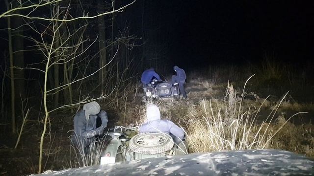 Night adventure MW 750 and K 750 VS NIVA / ночная катка в сопровождении НИВЫ смотреть онлайн