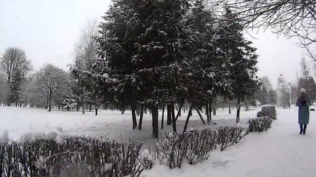 Вояж по городу в снегопад В Леонардо